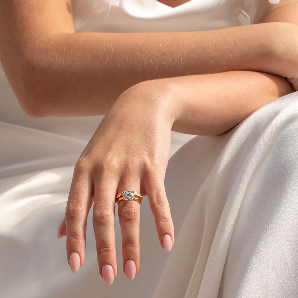 AURIC 2ct | Round Solitaire Lab Diamond Set in 18ct Gold