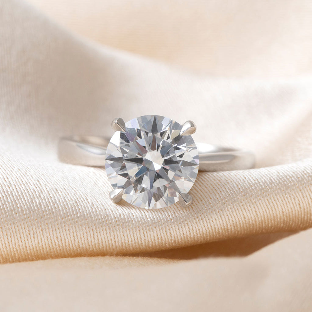 AURIC 3ct | Round Solitaire Lab Grown Diamond Engagement