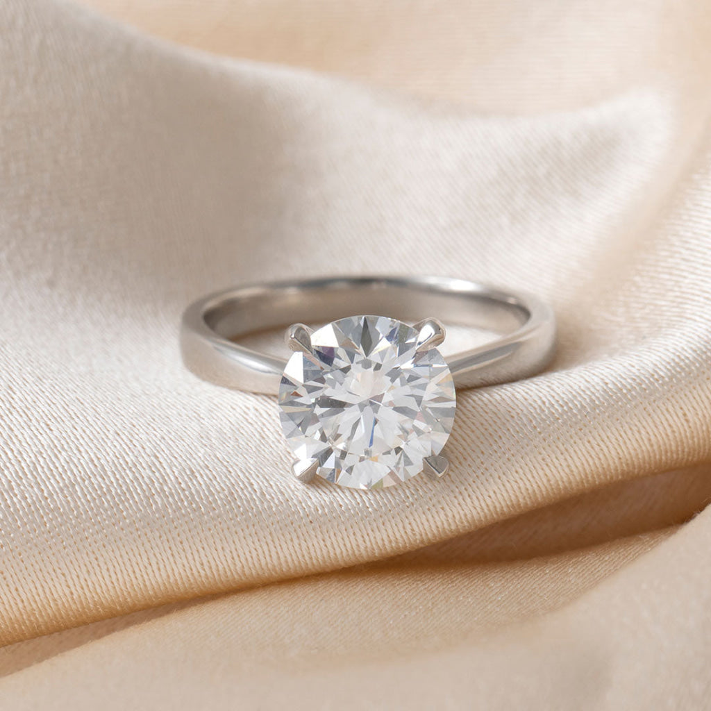 AURIC 3ct | Round Solitaire Lab Grown Diamond Engagement