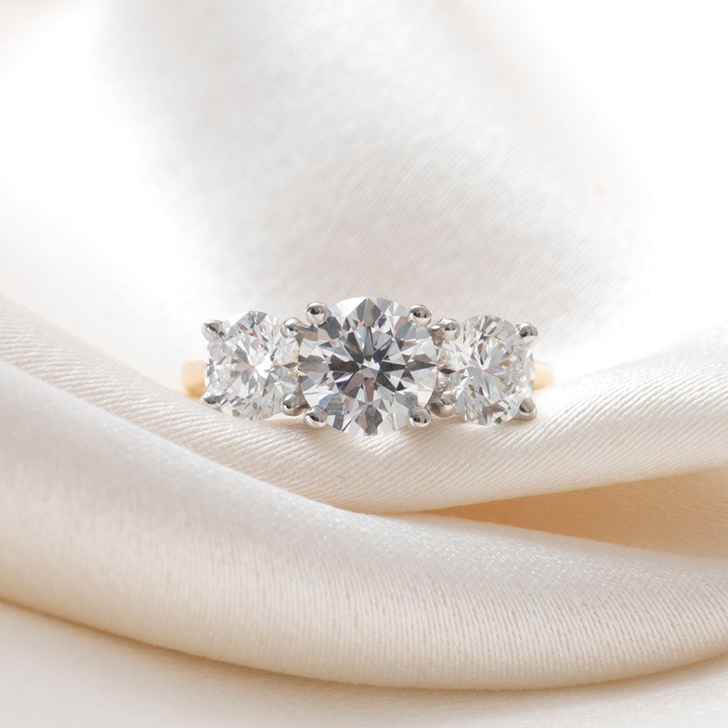 BAYBERRY 3ct | Round 3-Stone Lab Grown Diamond Engagement