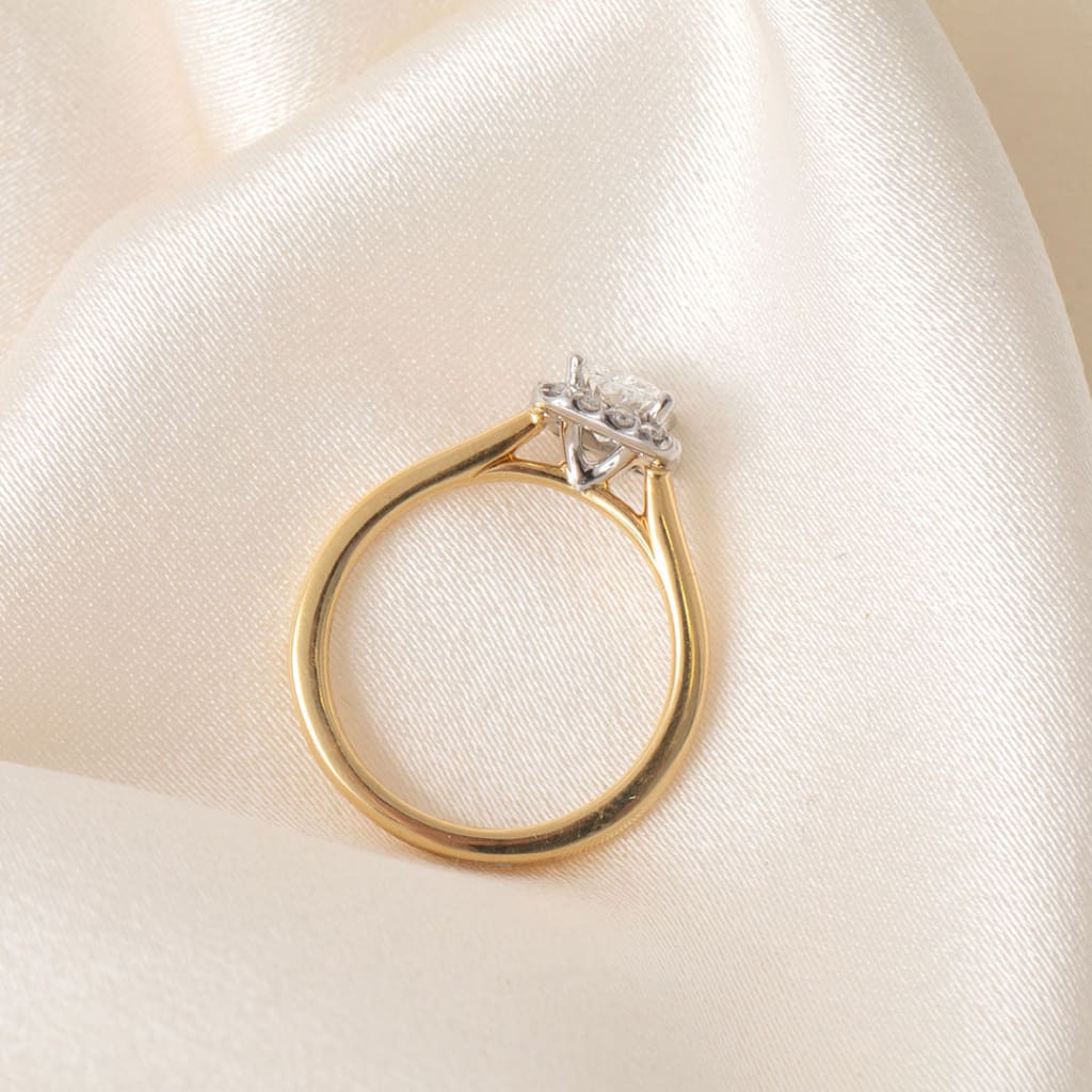 BLAZE | Radiant Cut Halo Lab Diamond Set in 18ct Gold
