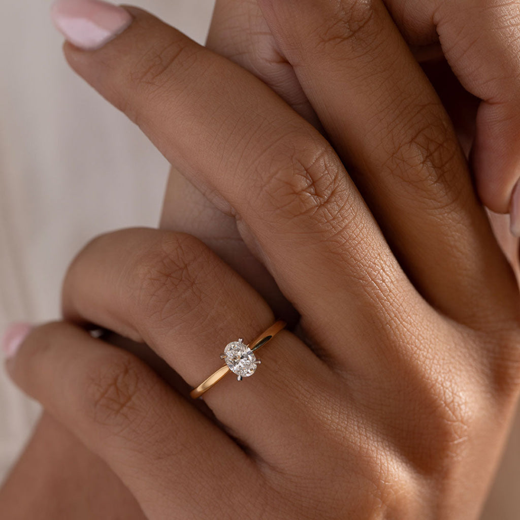 BORDEAUX 0.50ct | Oval Natural Diamond Engagement Ring in 18ct Gold