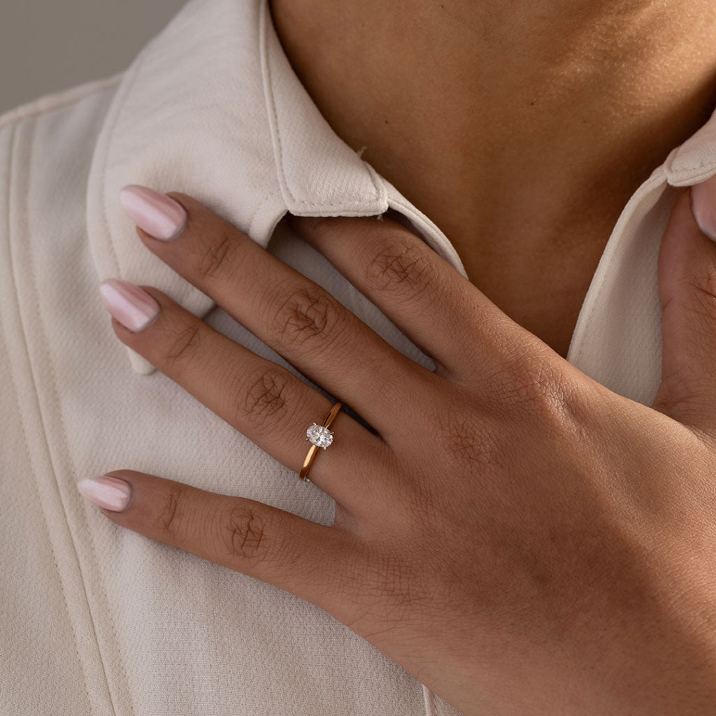 Bordeaux 0.50ct | Oval Solitaire natural Diamond Set