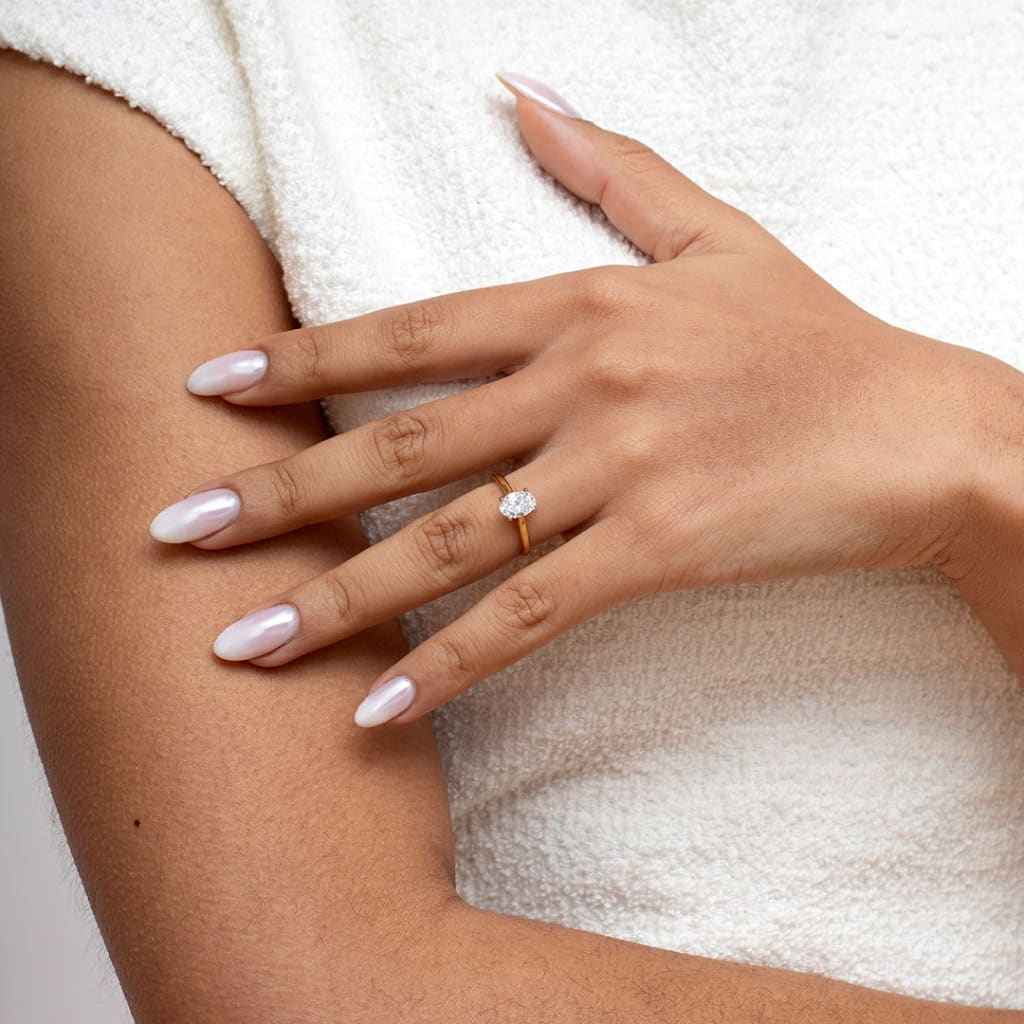 BORDEAUX 0.80ct | Oval Natural Diamond Engagement Ring in 18ct Gold