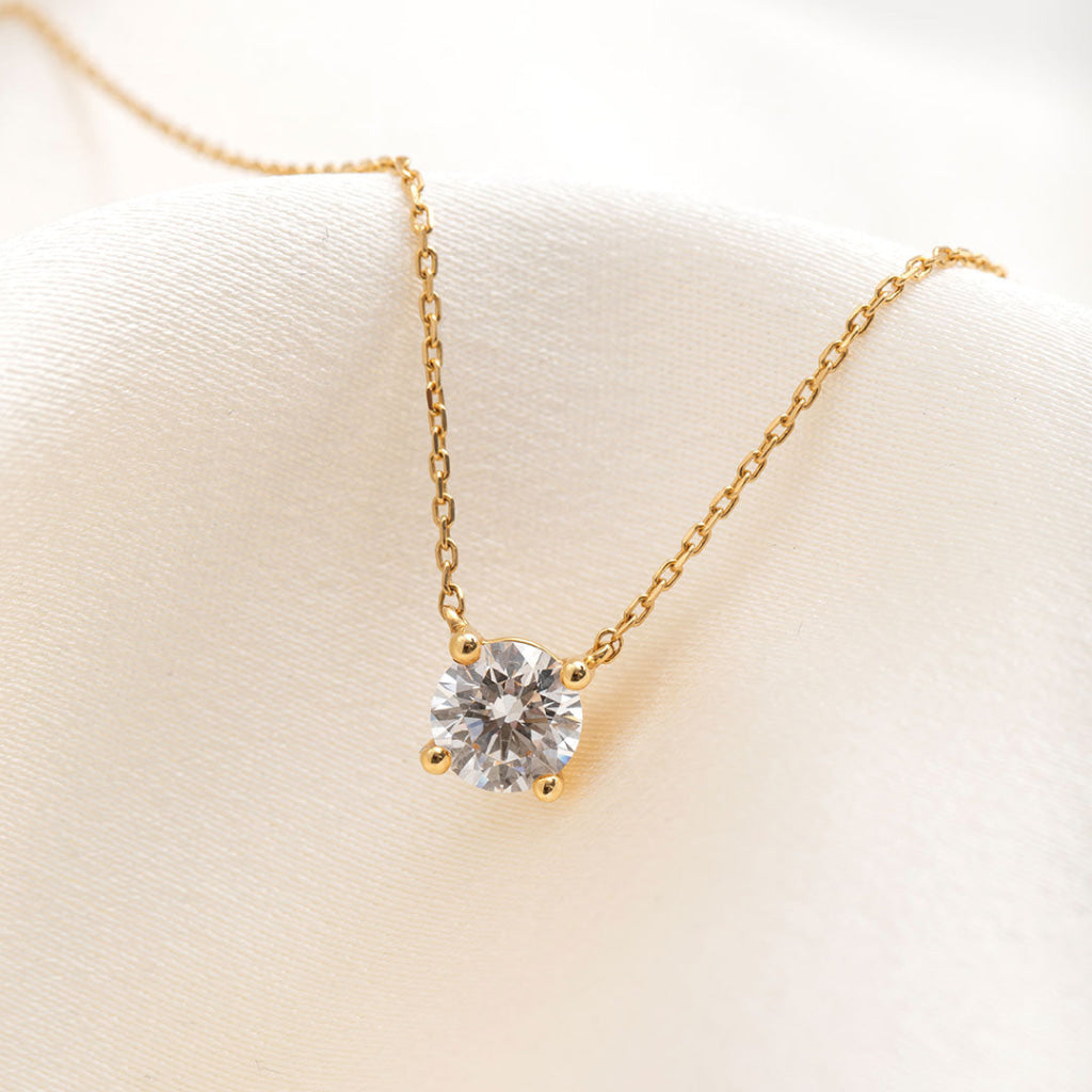 diamond solitaire necklace 18ct yellow gold