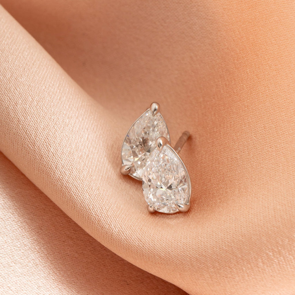 Pear diamond earrings product image