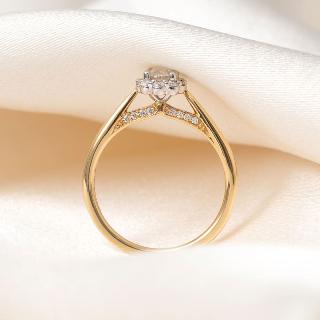 ETAIN 0.50ct | Oval Halo Diamond Engagement Ring in 18ct