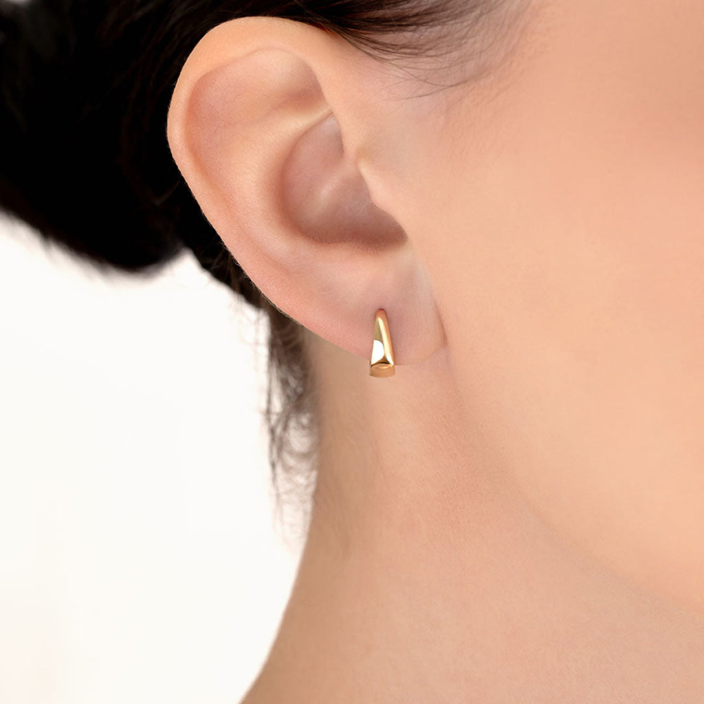 Farren Huggie Earrings | 9ct Gold - Earrings