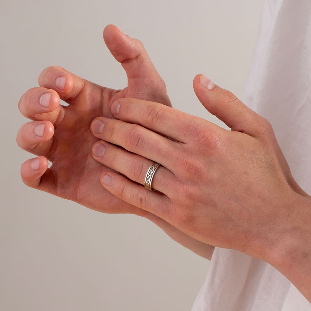 FIACHRA 6mm | Men's Wedding Ring in 9ct White Gold