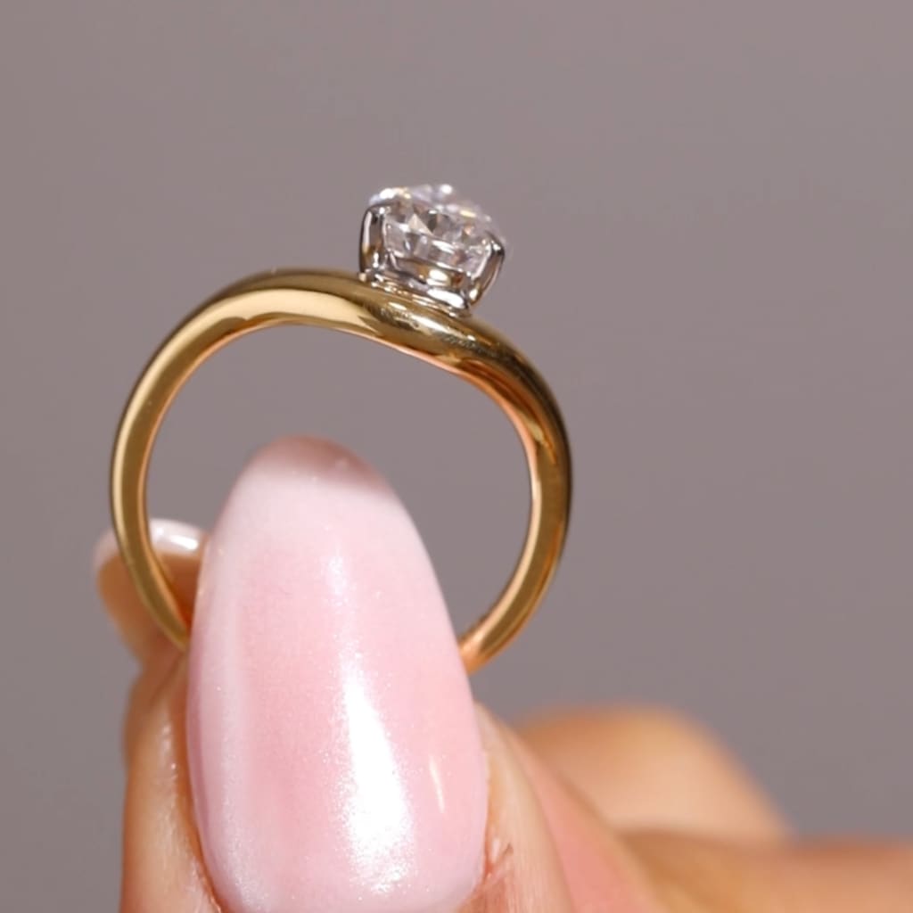 INDIE | Pear Solitaire Lab Diamond Set in 18ct Gold 1.50ct