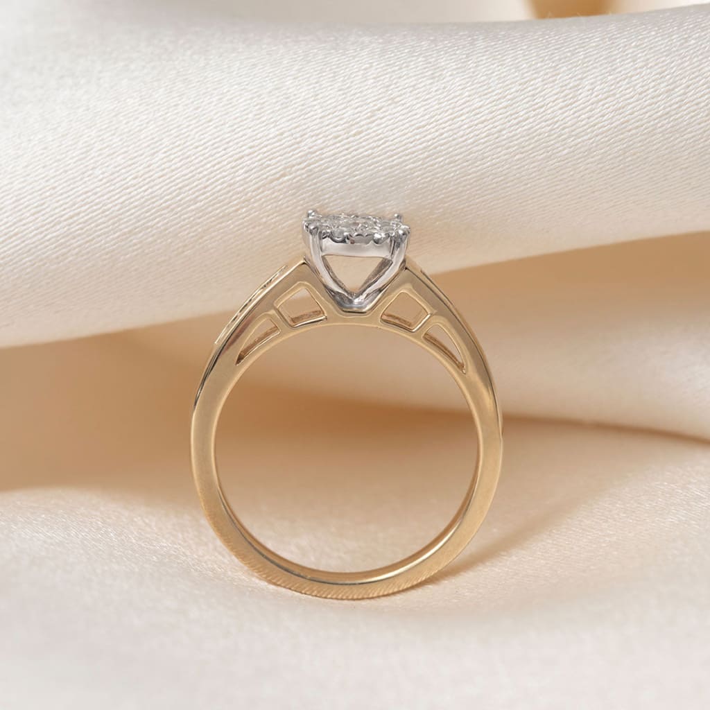 JESS 0.35ct | Round Cluster Diamond Engagement Ring in 9ct