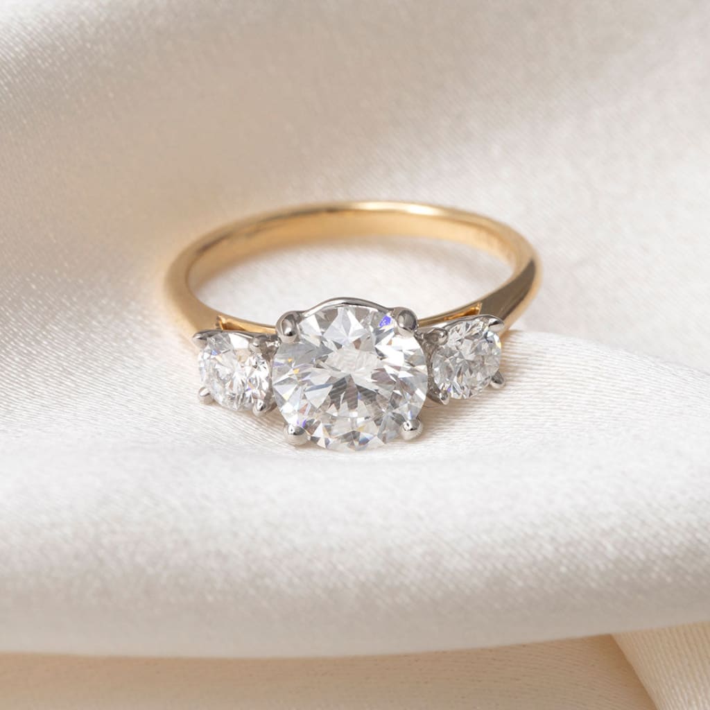 KINVARA 2.30ct | Round 3-Stone Lab Grown Diamond Engagement