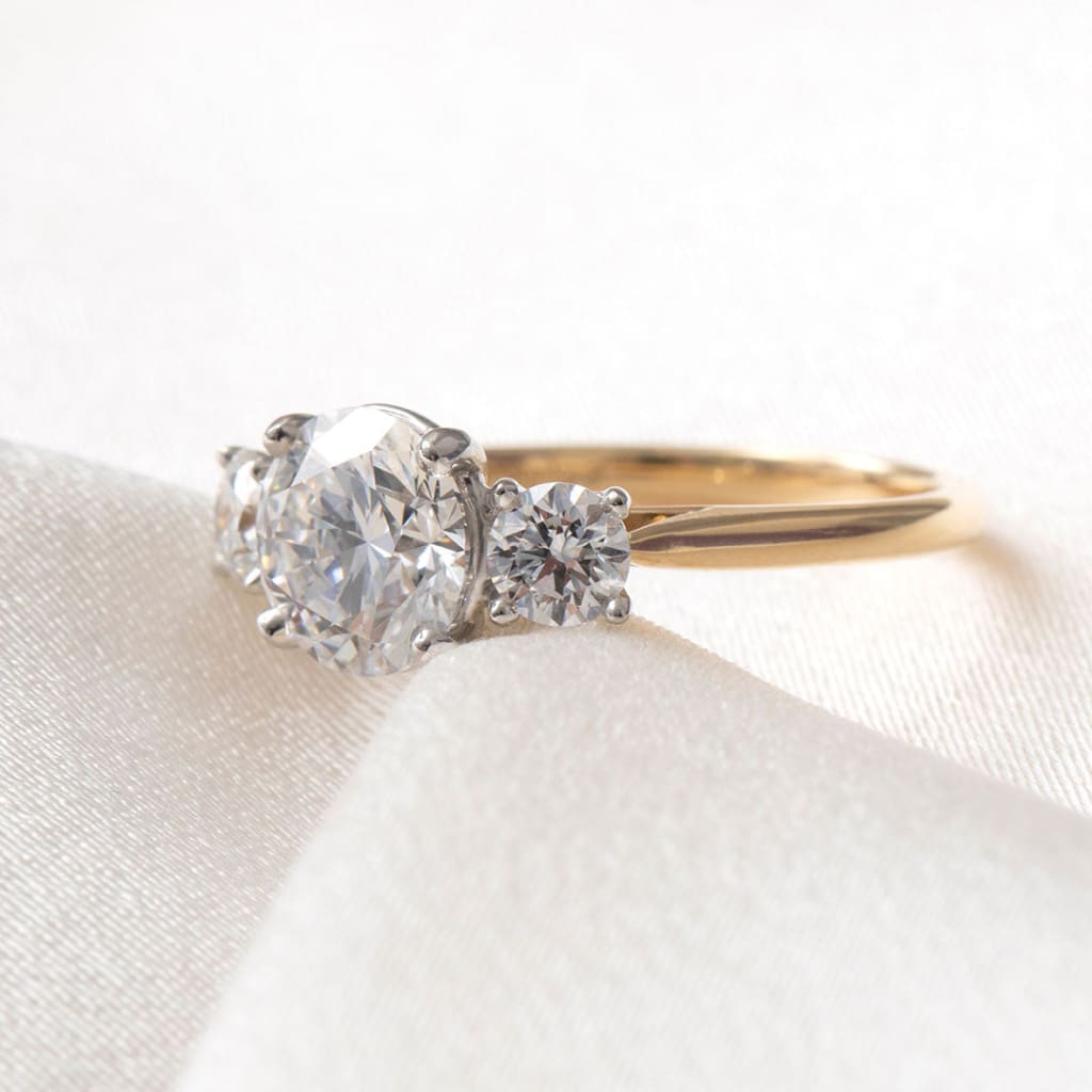 KINVARA 2.30ct | Round 3-Stone Lab Grown Diamond Engagement