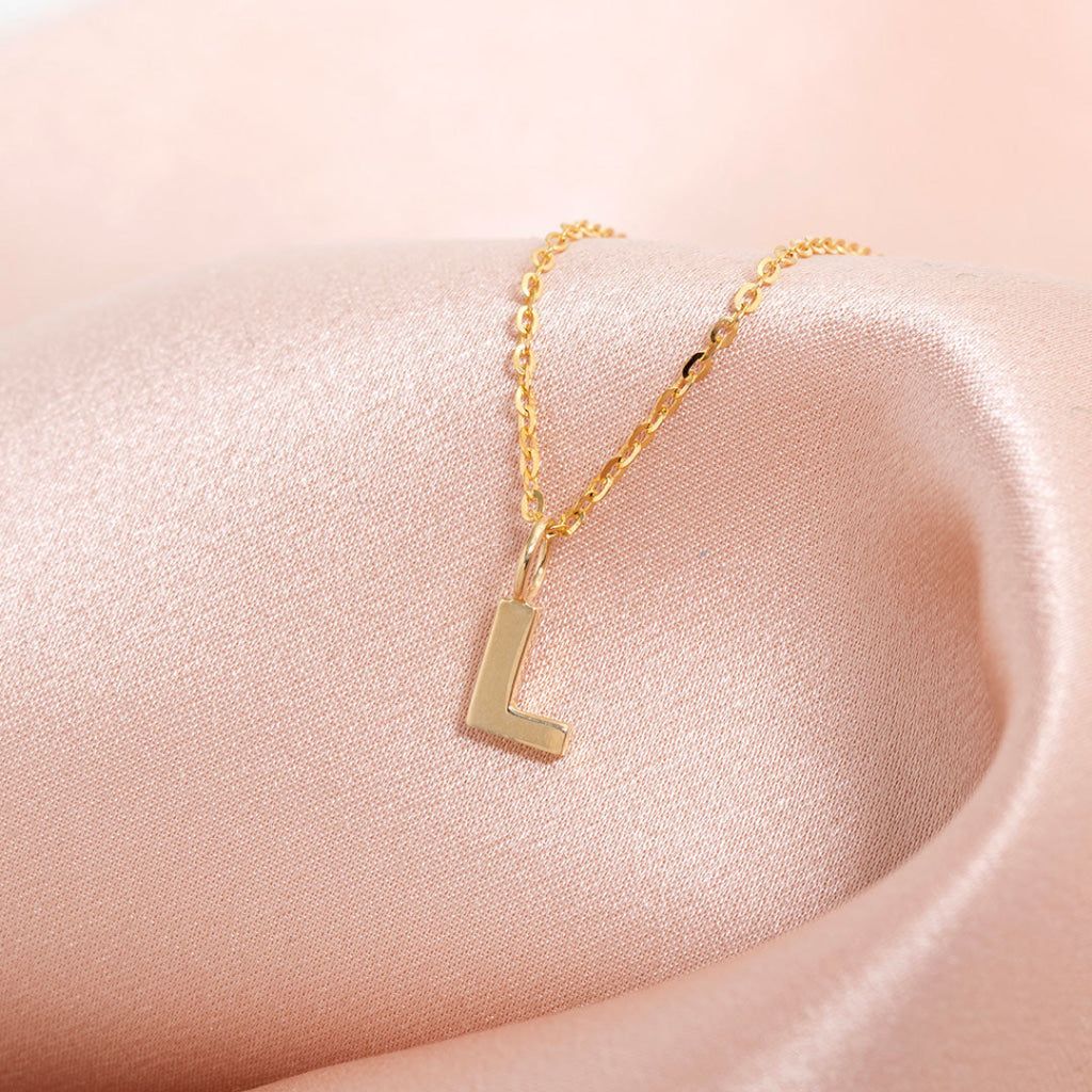 - L - Pendant | 9ct Gold - Gear Jewellers Parnell Street Dublin