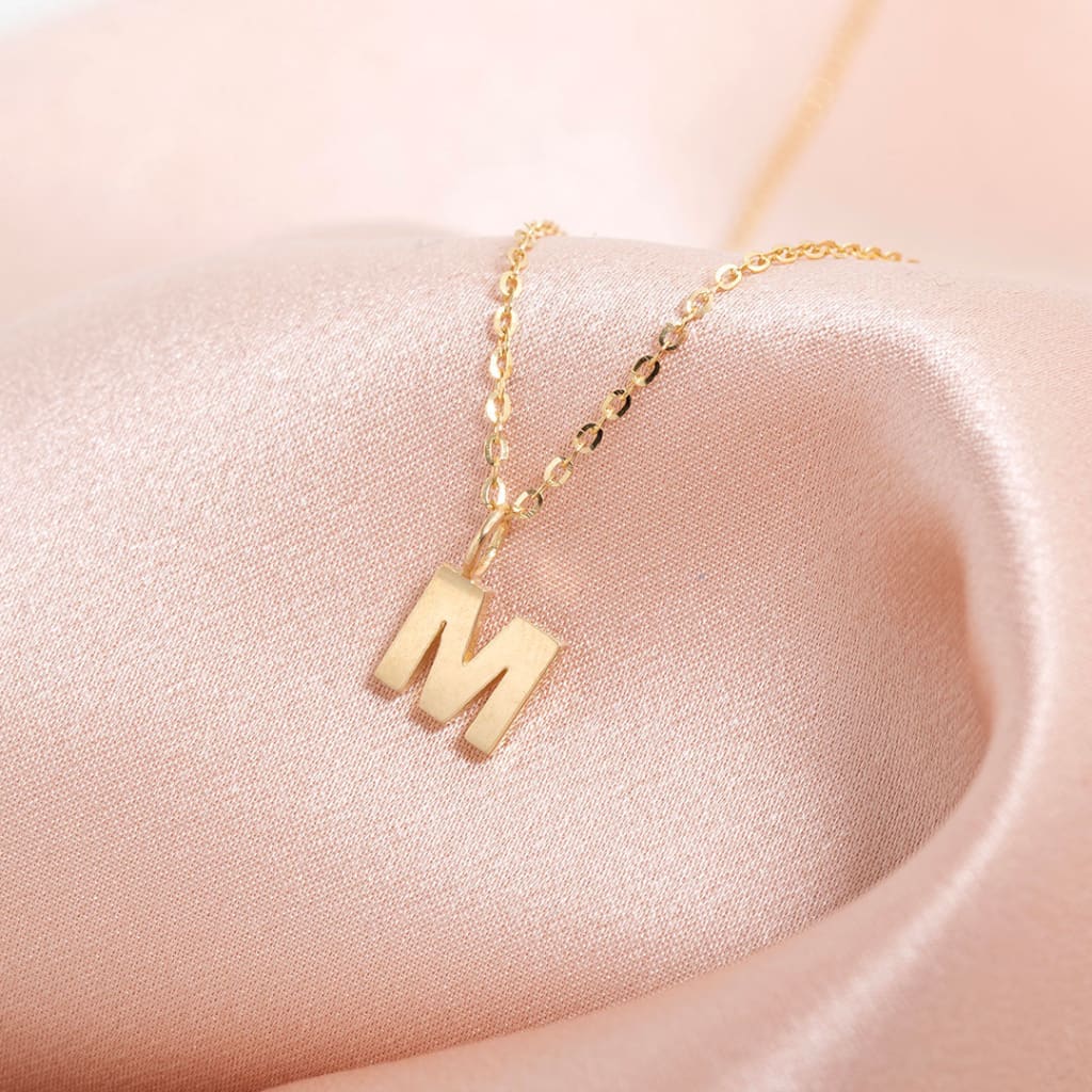 - M - Pendant | 9ct Gold - Gear Jewellers Parnell Street Dublin