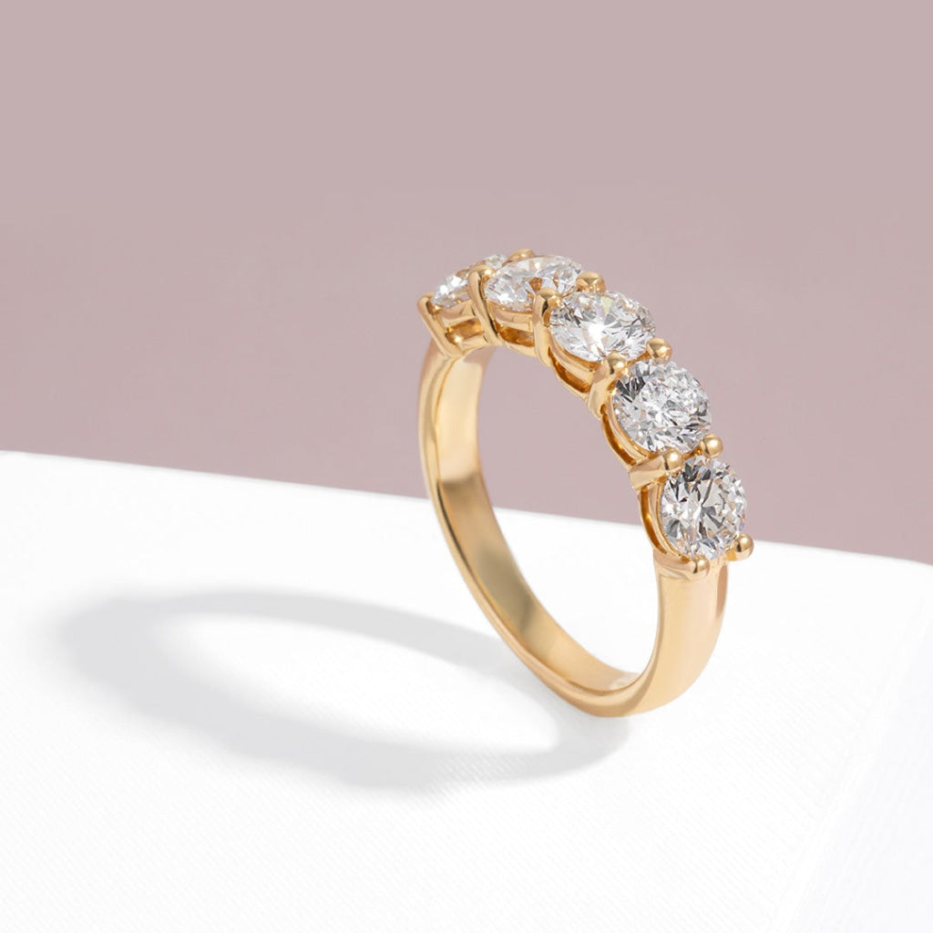 Side view of 5 Stone eternity Ring in 18ct Gold