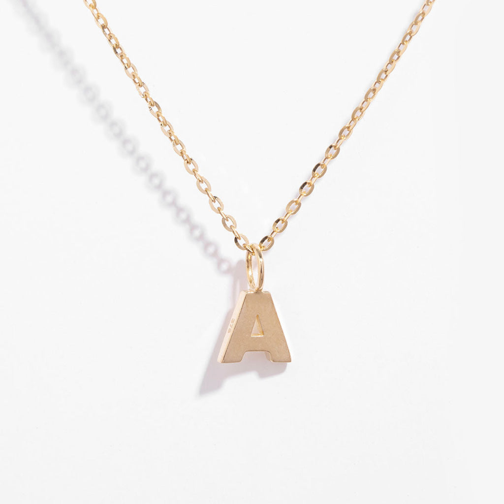 A - Pendant | 9ct Gold - Necklace
