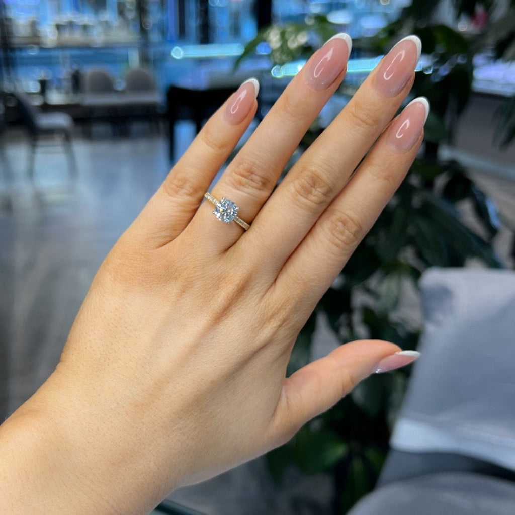 Nessa 1.70ct | Lab Grown Diamond Engagement Ring - Hand Photo