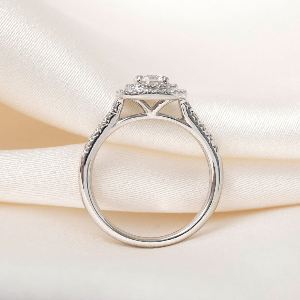 NIAMH 0.85ct | Cushion Halo Diamond Engagement Ring