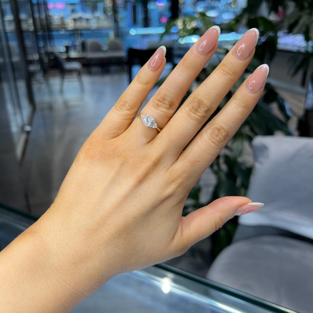 PARADISE | Lab Grown Diamond Engagement Ring - Hand Photo