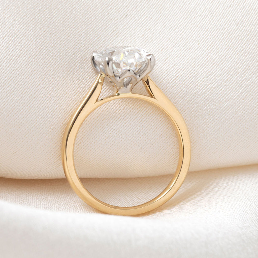 PARIS 3ct | Oval Solitaire Lab Grown Diamond Engagement