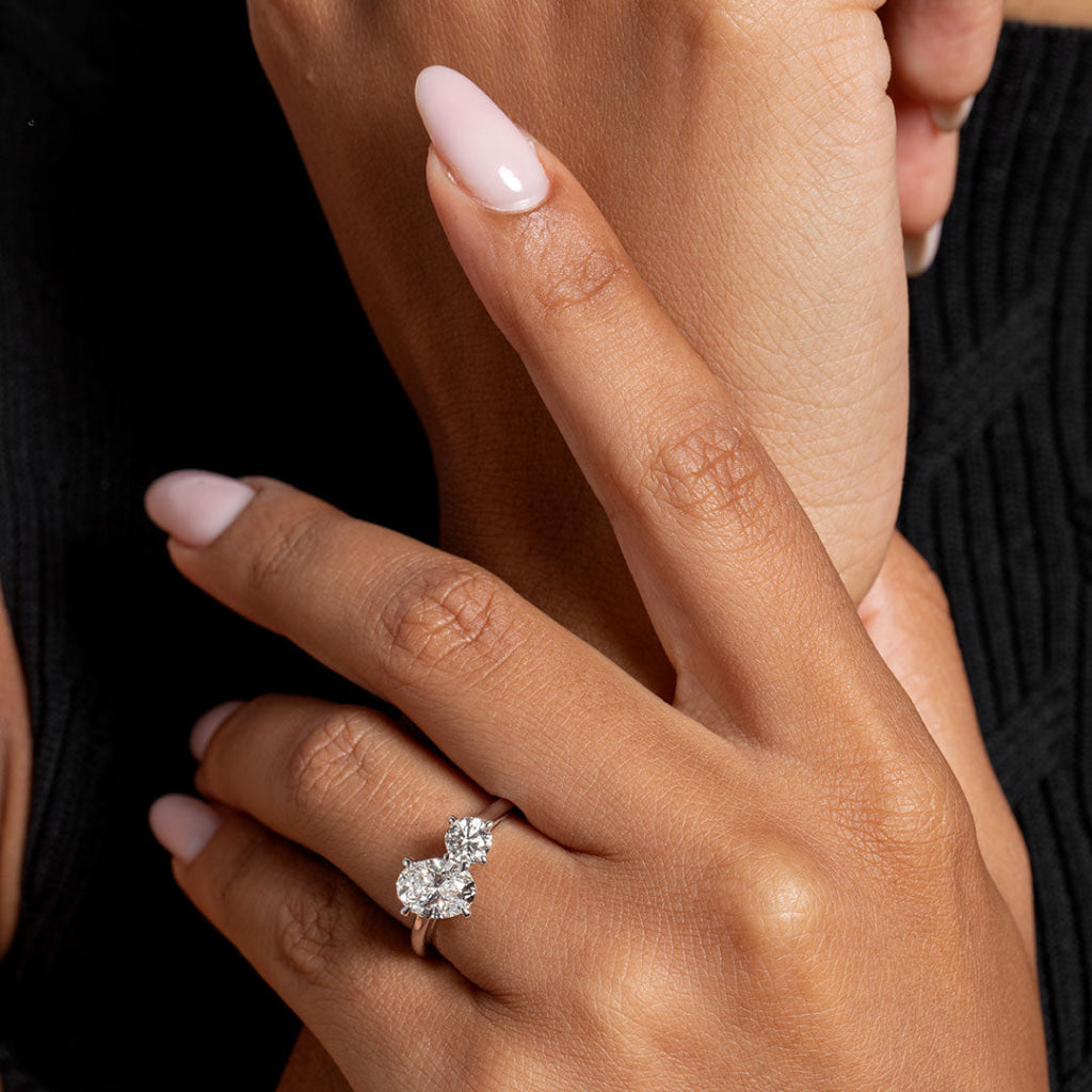 PIROUETTE 2ct | Toi Et Moi Lab Grown Diamond Engagement Ring in Platinum