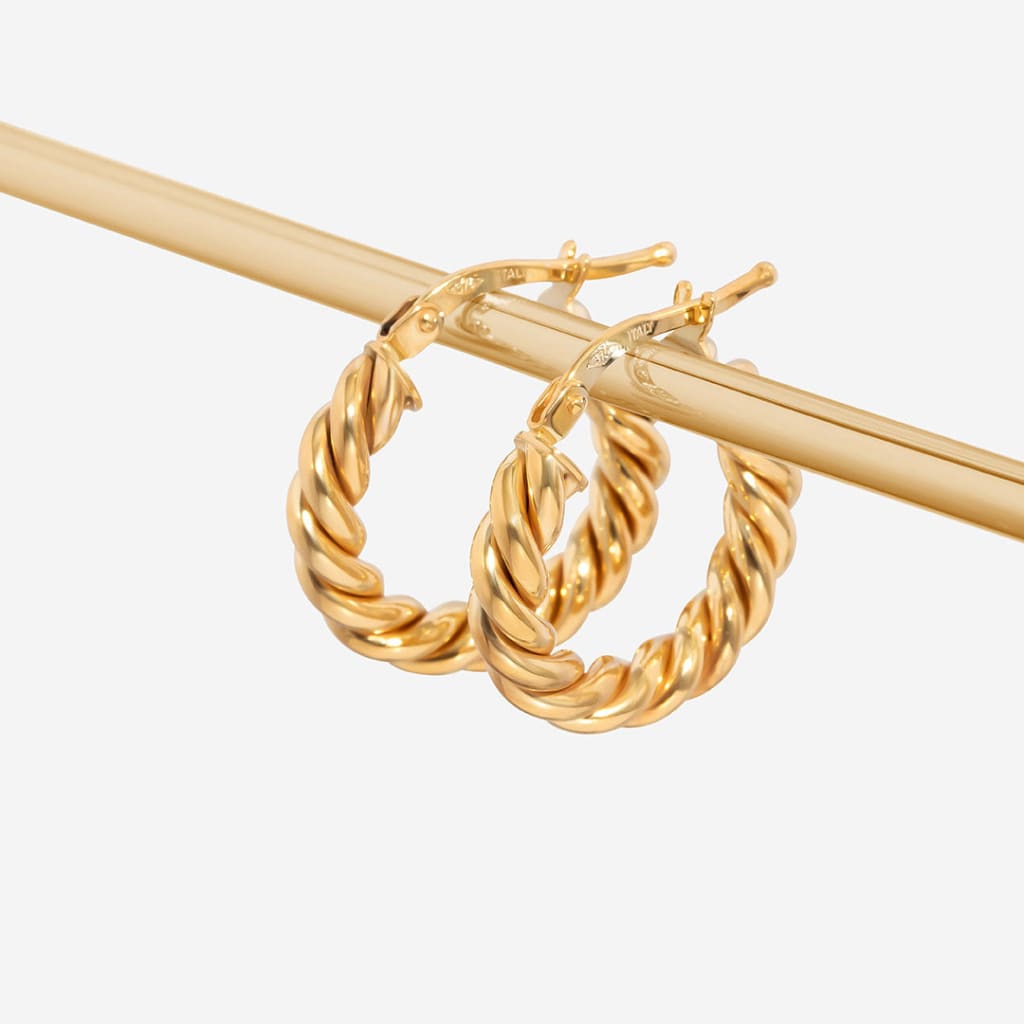 10mm power hoops hanging on bar