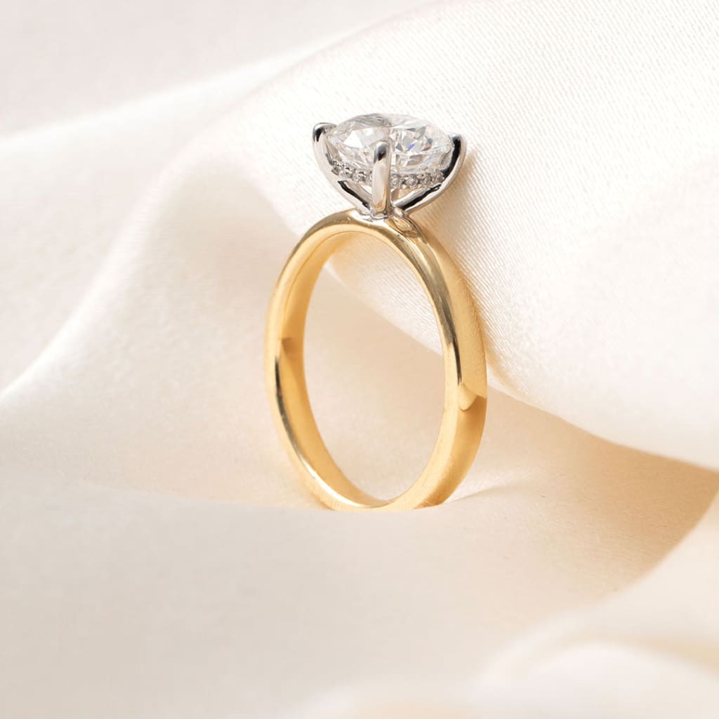 Riviera| Round Solitaire Lab Grown Diamond Engagement Ring