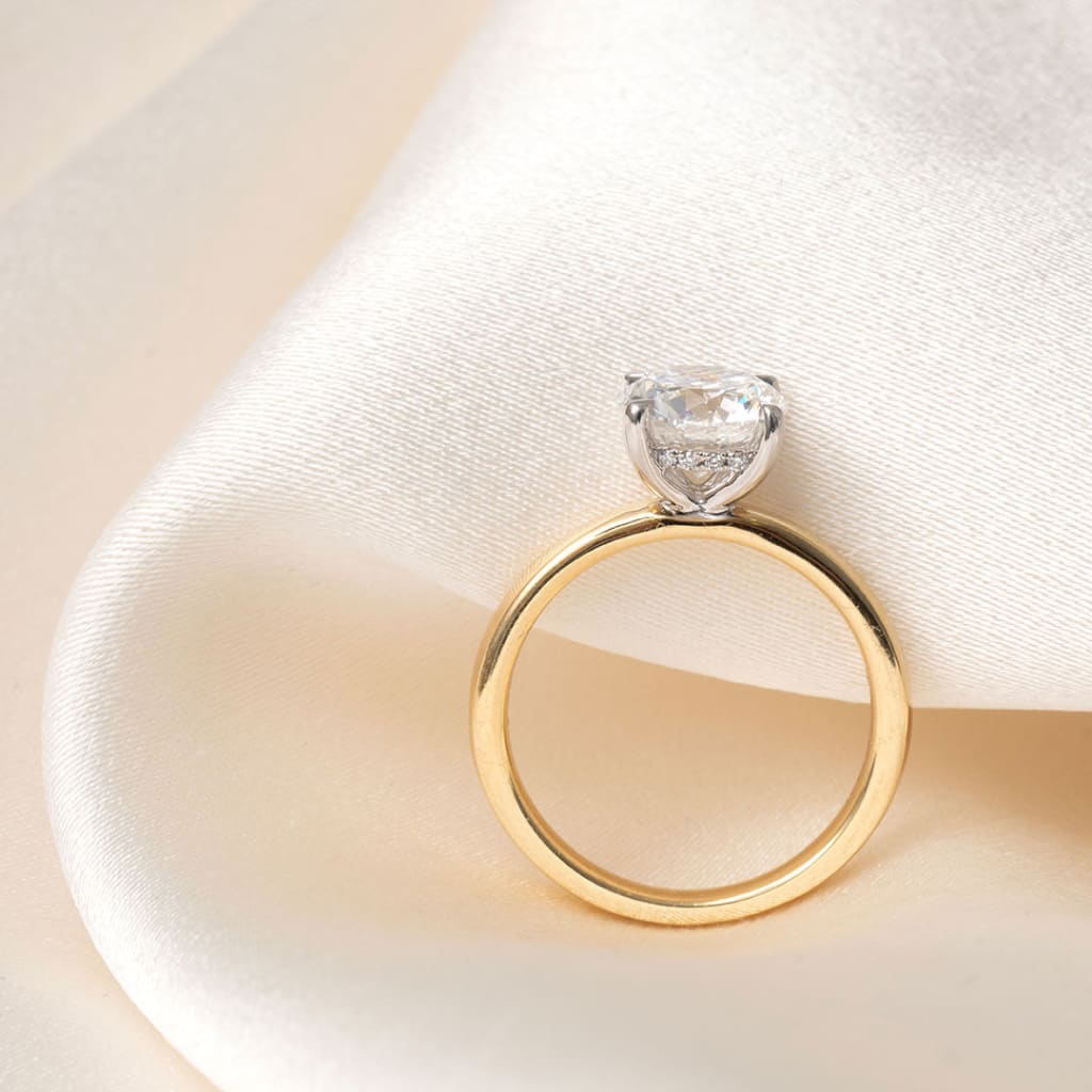 Riviera| Round Solitaire Lab Grown Diamond Engagement Ring