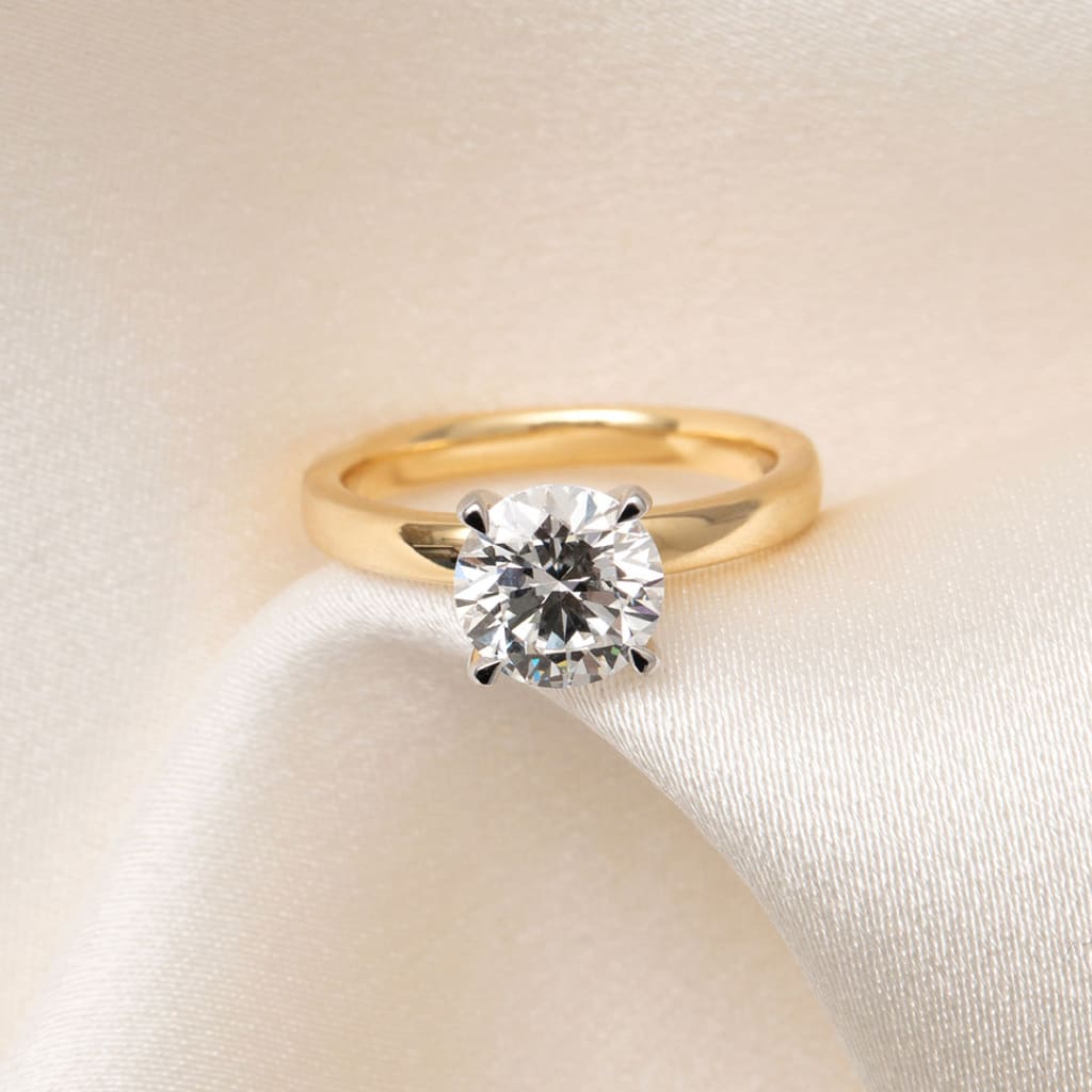Riviera| Round Solitaire Lab Grown Diamond Engagement Ring