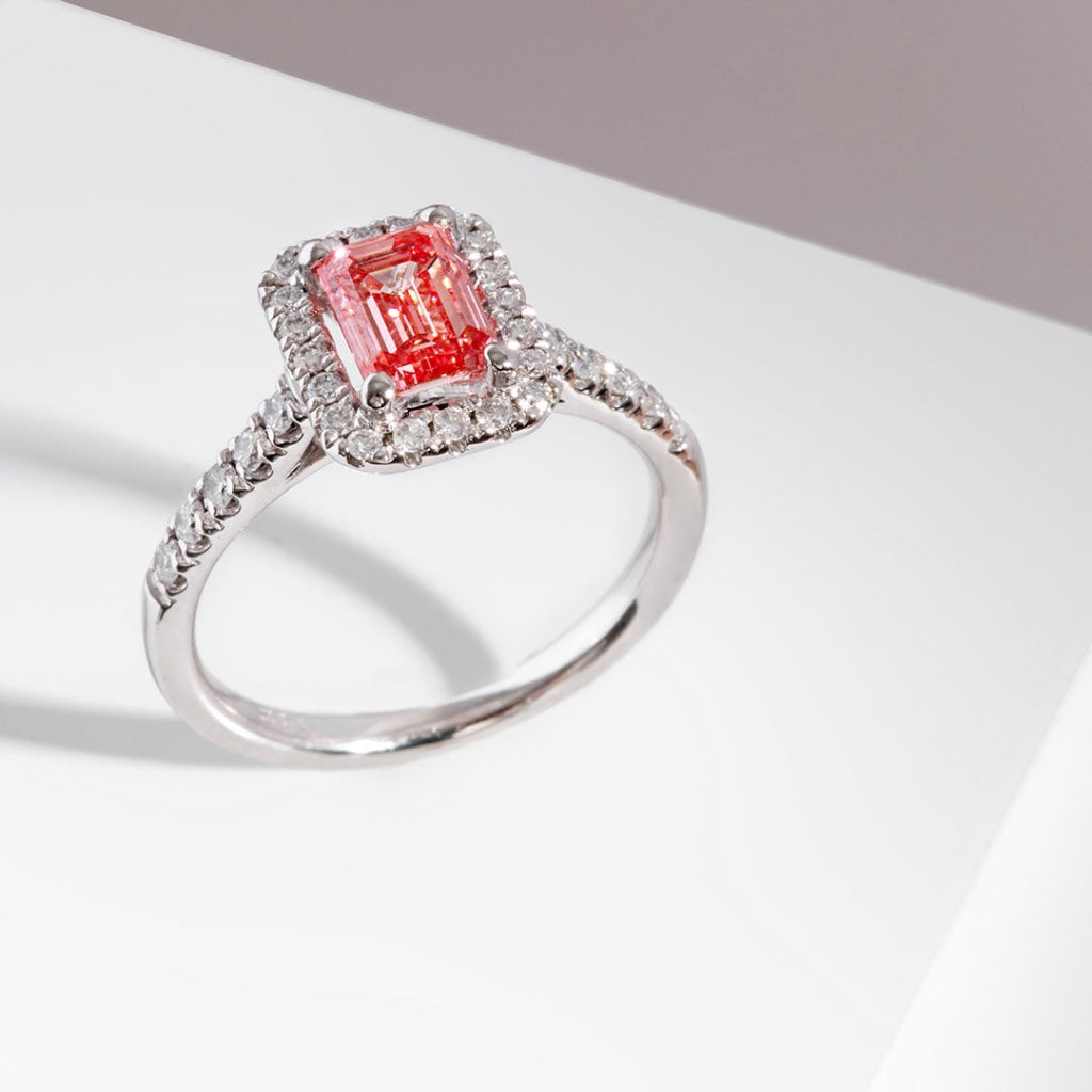 ROMANCE PINK lab-grown diamond engagement ring 