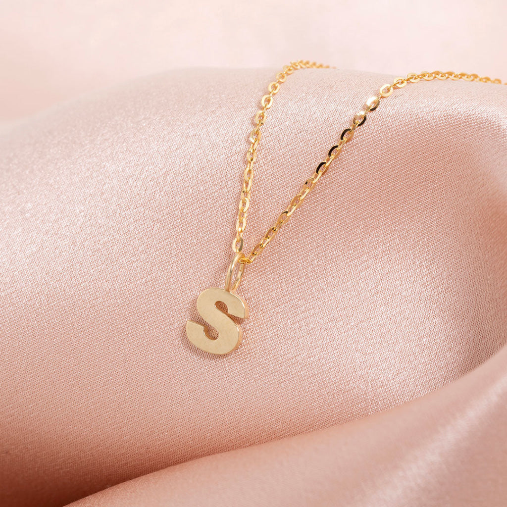 - S - Necklace | 9ct Gold - Gear Jewellers Parnell Street Dublin