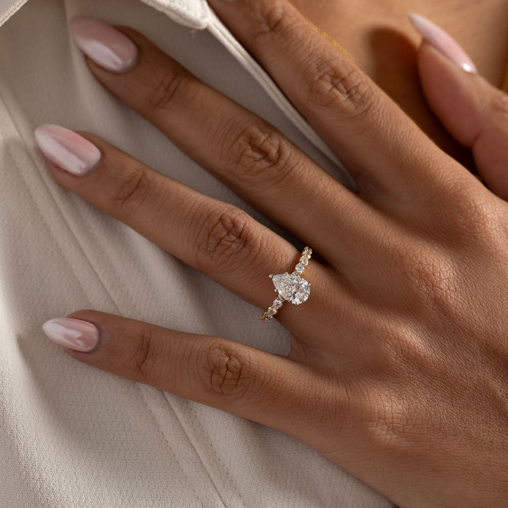 SERENA 2ct | Pear Solitaire Lab Grown Diamond Engagement Ring in 18ct Gold