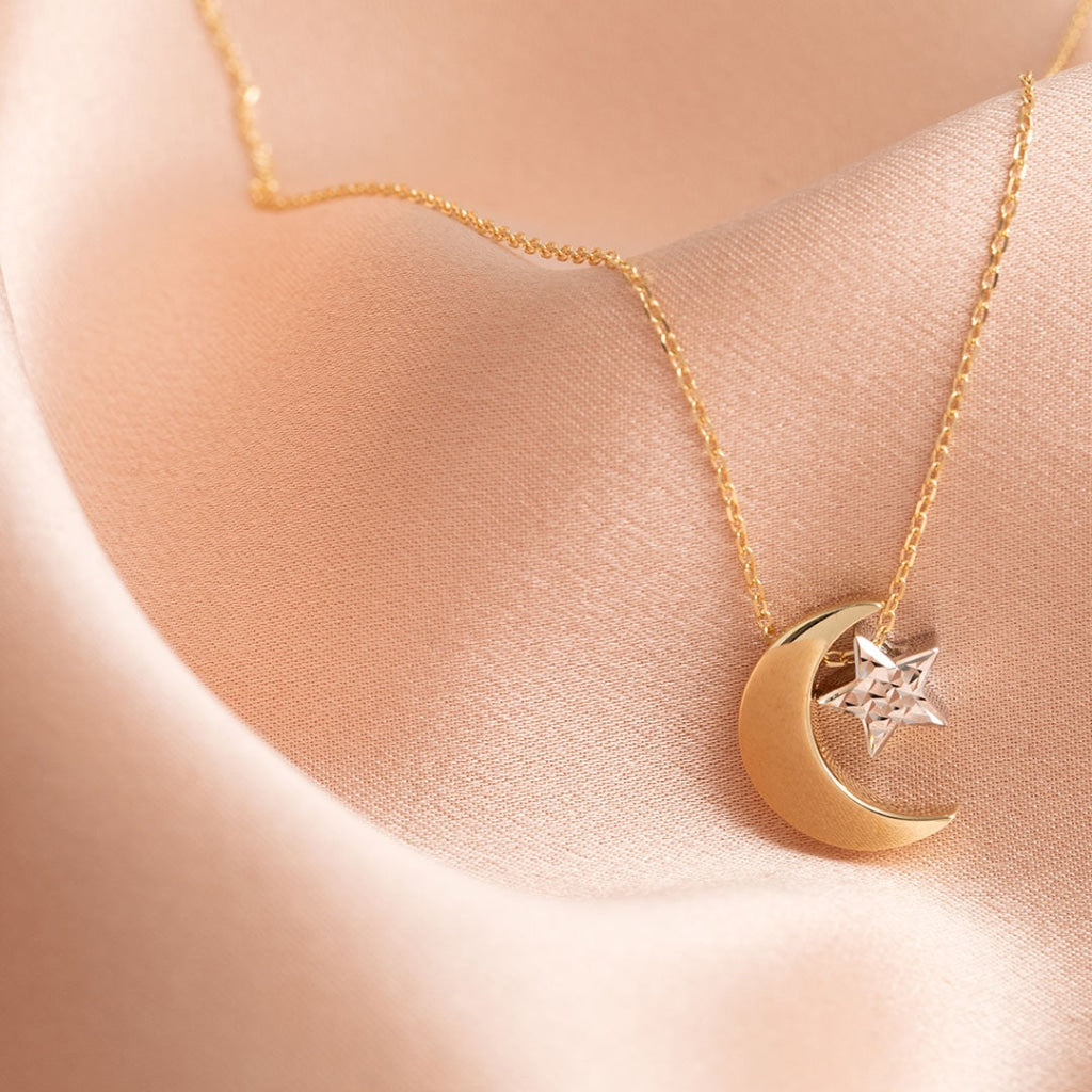 9ct gold ladies moon necklace