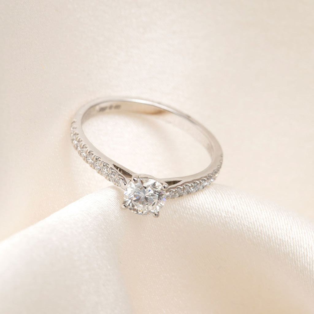 SIENNA 0.75ct | Round Solitaire Lab Grown Diamond