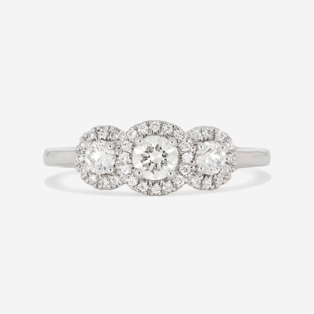 STELLA 0.50ct | Round 3-Stone Diamond Engagement Ring in Platinum 0.50ct