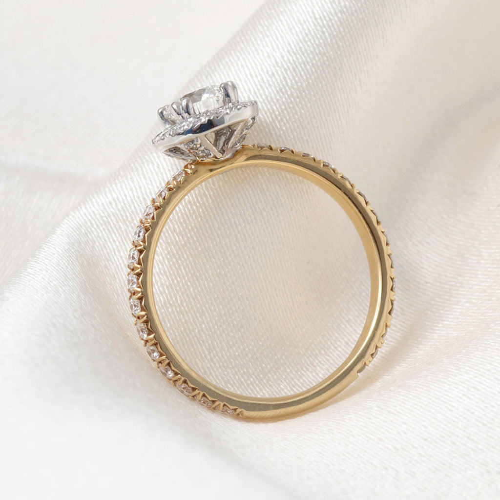 SUNRISE 1ct | Round Halo Diamond Engagement Ring in 18ct