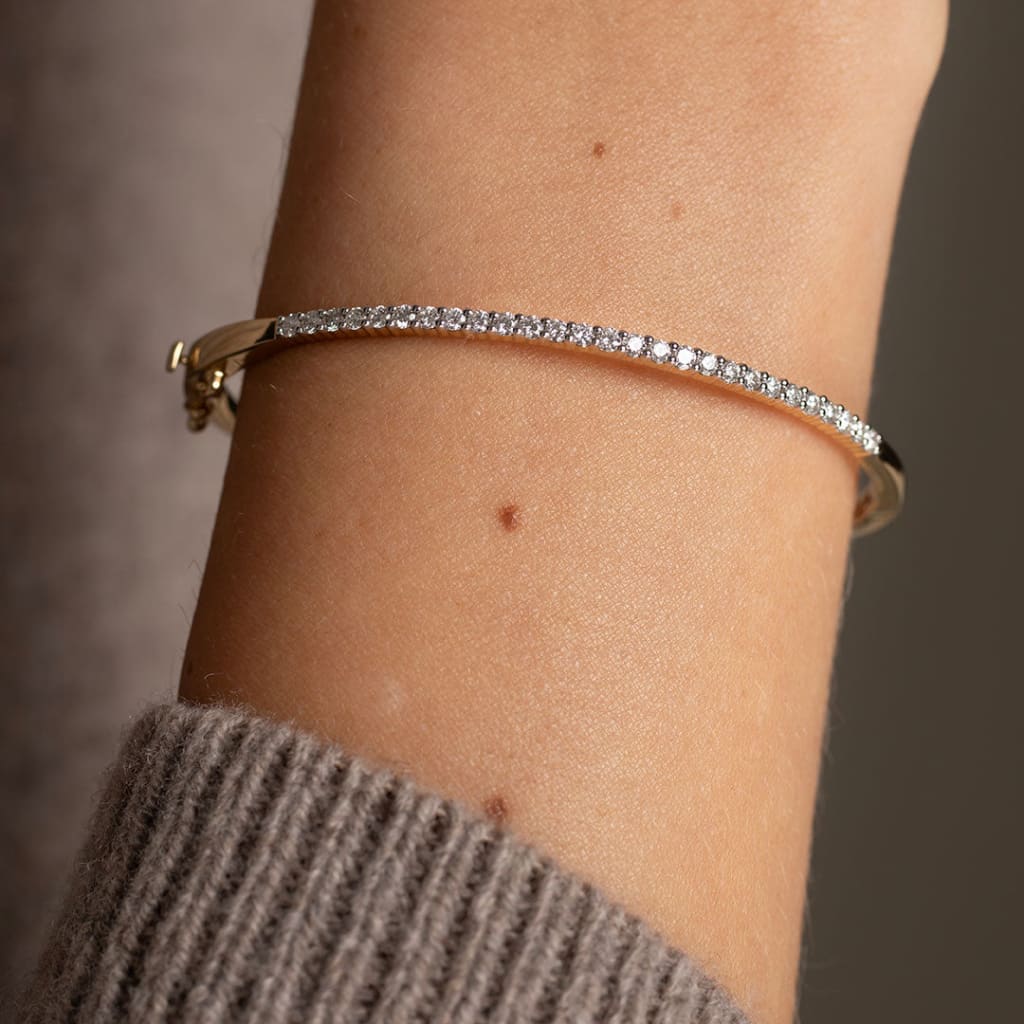 diamond tennis bangle