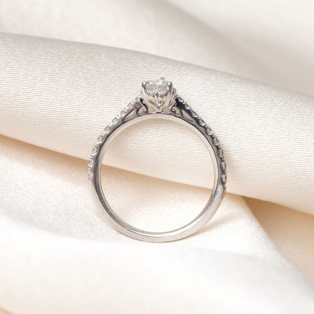 TRUMAN 0.75ct | Pear Solitaire Diamond Engagement Ring