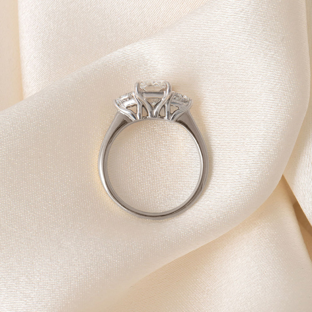 VENTURA 2.50ct | Radiant 3-Stone Lab Grown Diamond