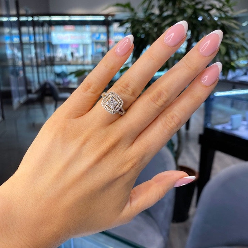 VOGUE - 9ct Gold | Diamond Engagement Ring - Rings