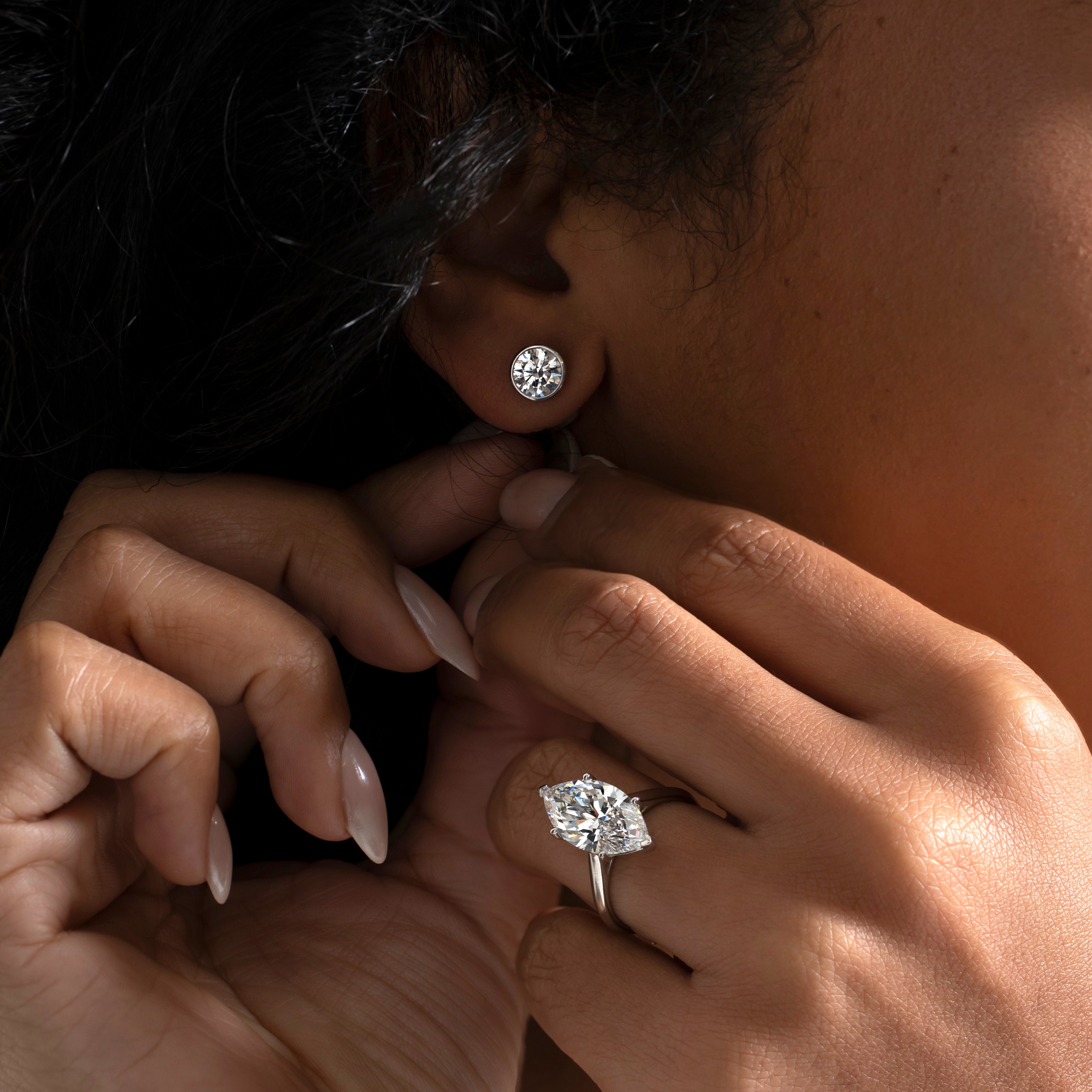 LAB GROWN DIAMONDS VS REAL DIAMONDS, COLOUR, COST AND MORE - Gear Jewellers