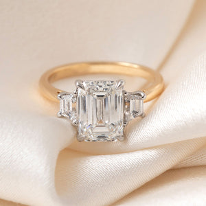 ASTRID 3.50ct | Emerald Cut Solitaire Lab Grown Diamond Engagement Ring in 18ct Gold