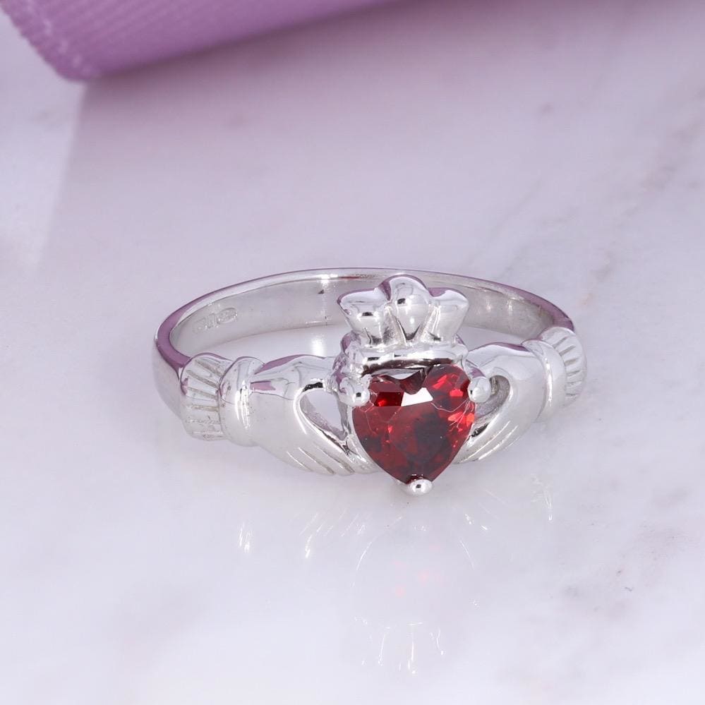 Irish Ring Meaning: What a Claddagh Ring Means How to Wear