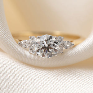NYLA Round 0.90ct | 3-Stone Diamond Engagement Ring in 18ct Gold