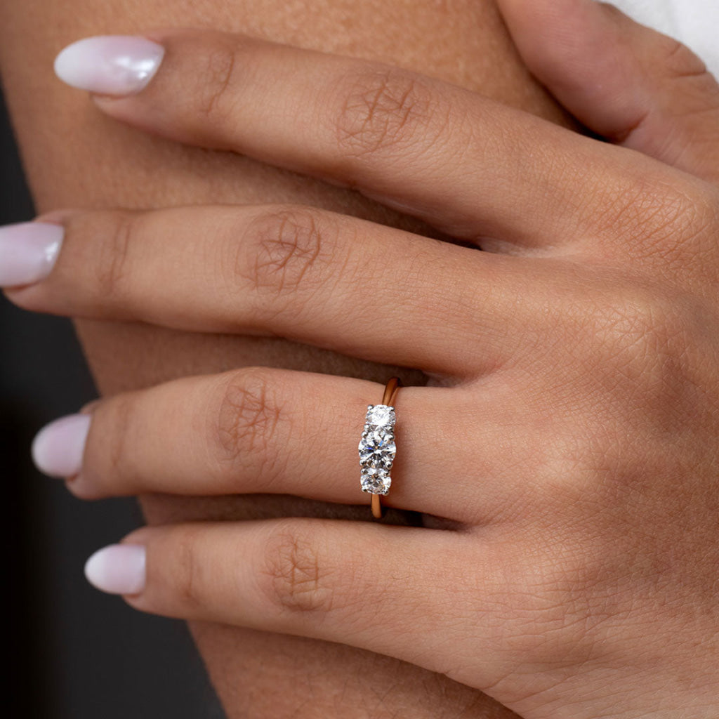 Ailesbury 1.25ct | Round 3-Stone Natural Diamond Engagement Ring in 18ct Gold