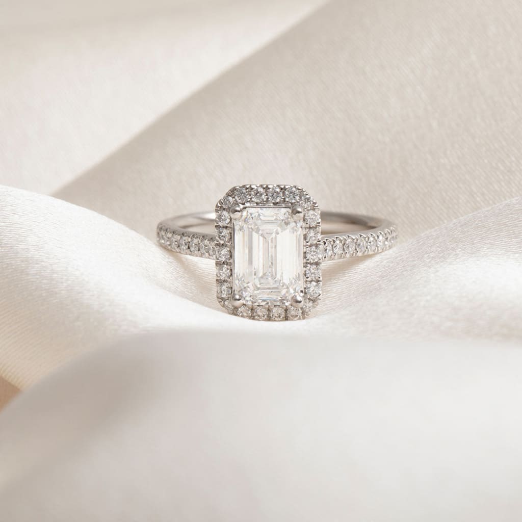 AISHLING | Emerald Cut Lab Diamond Set in Platinum - Rings