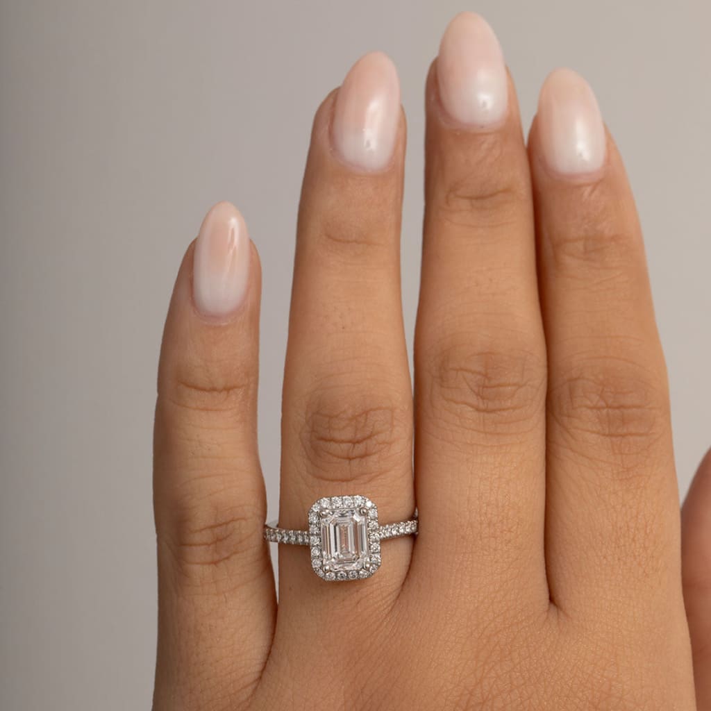 AISHLING | Emerald Cut Lab Diamond Set in Platinum - Rings