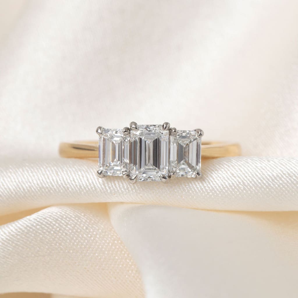 ALAIA | Emerald Cut 3-Stone Lab Grown Diamond Engagement