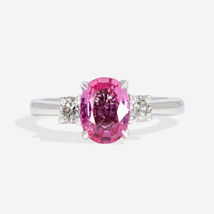 ALMAZ 1.50CT | Pink Sapphire & Diamond Ring